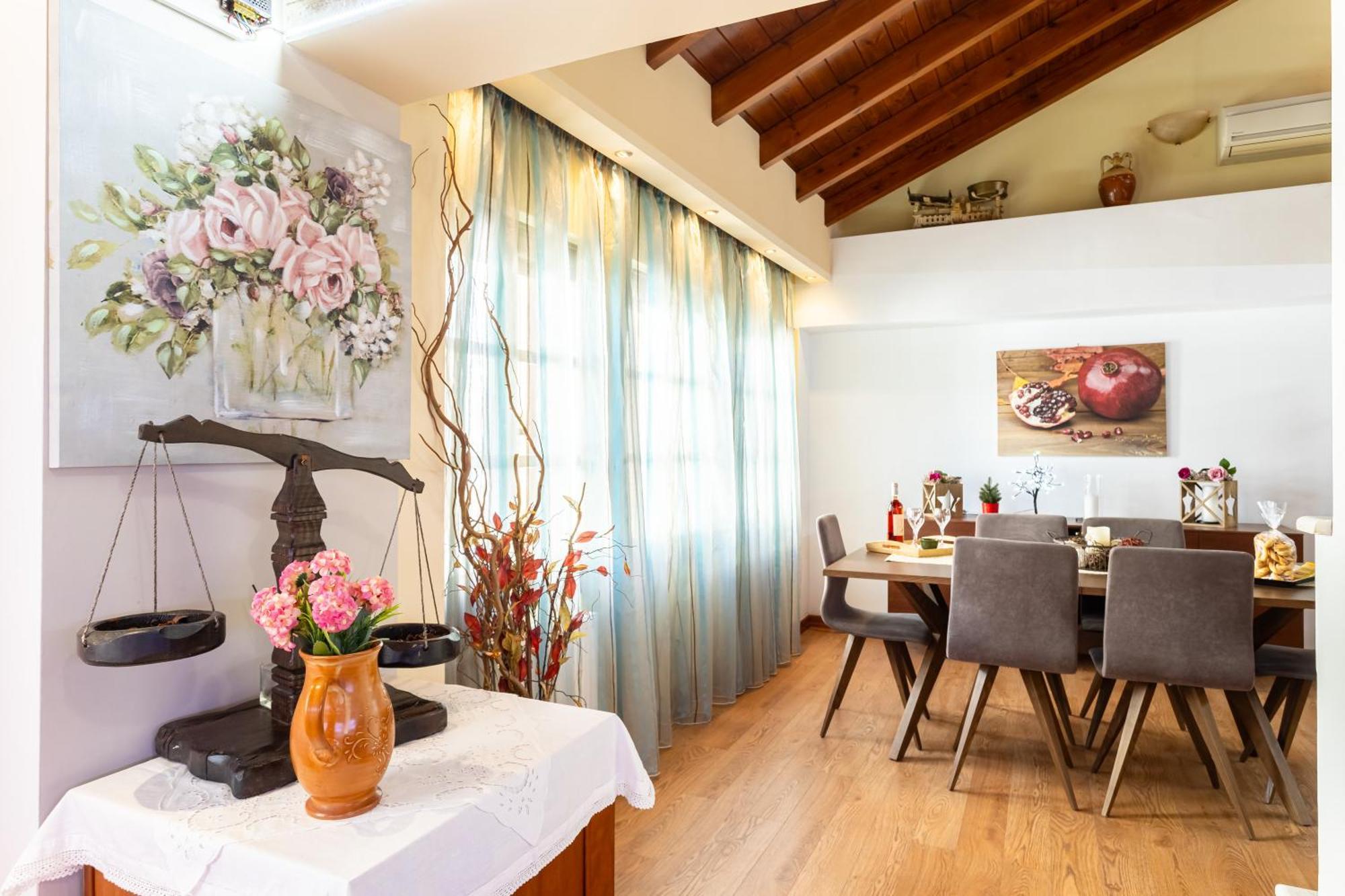 Lito'S Central Gem - Cozy Dream Getaway Καλαμάτα Εξωτερικό φωτογραφία